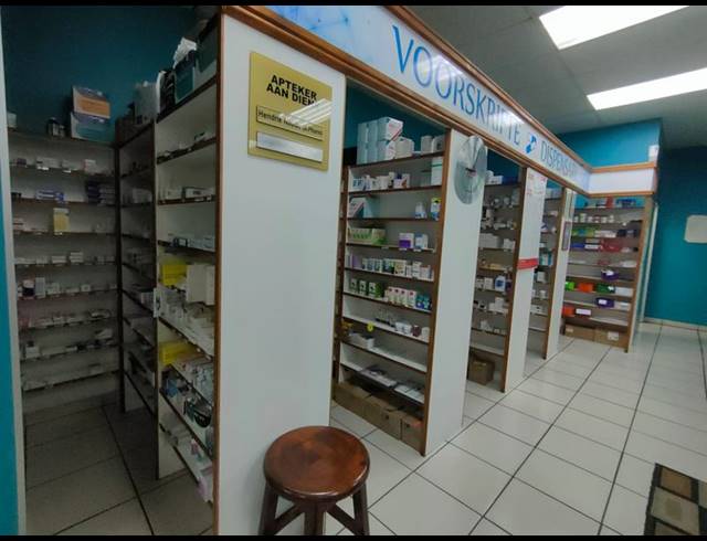 BUSINESS PROPERTY TO RENT IN BAILLIE PARK